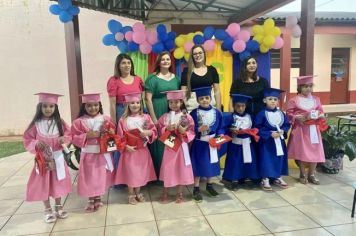 FORMATURA DOS ALUNOS DA EDUCAÇÃO INFANTIL E DO ENSINO MÉDIO 